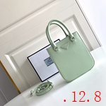 スーパーコピーブラダバッグ